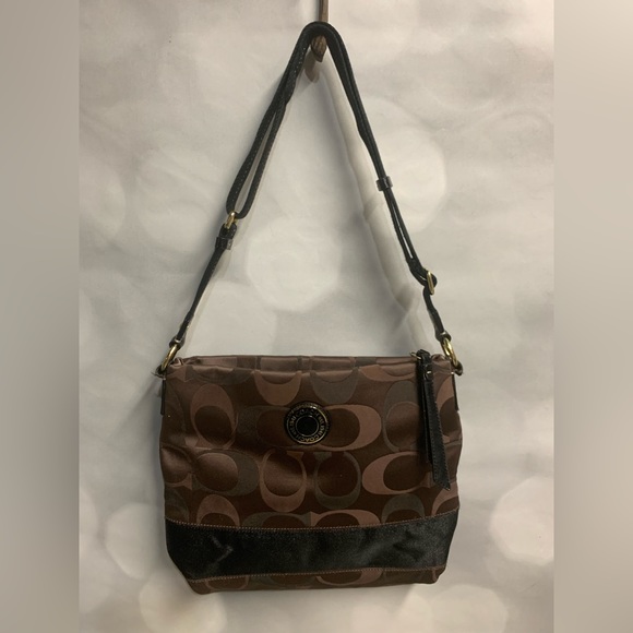 Coach brown and black jacquard shoulder bag with CoA - Picture 1 of 10